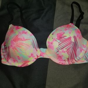 PINK by Victoria Secret Demi Bra